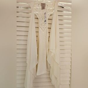 Eyelash Couture top, cream, NWT, Small